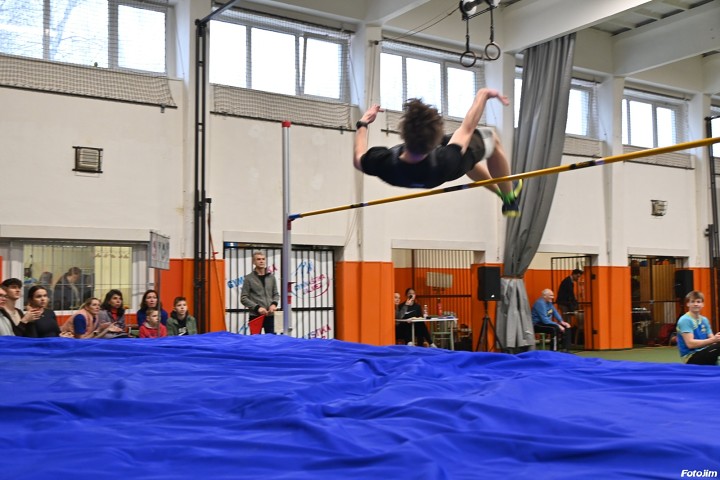 img03373.jpg