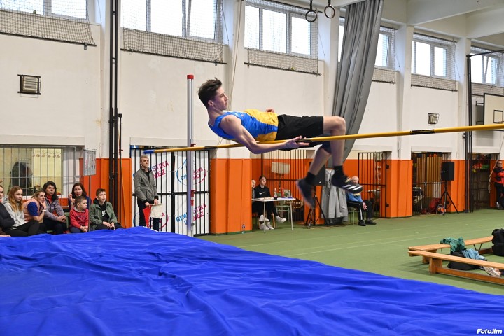 img03379.jpg