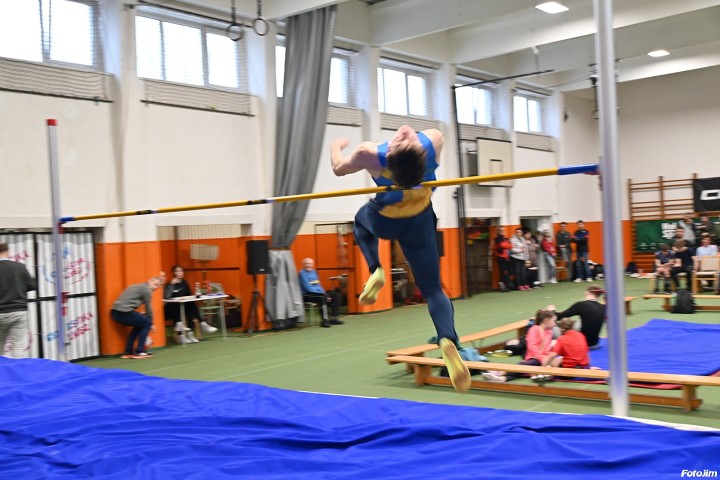 img03381.jpg