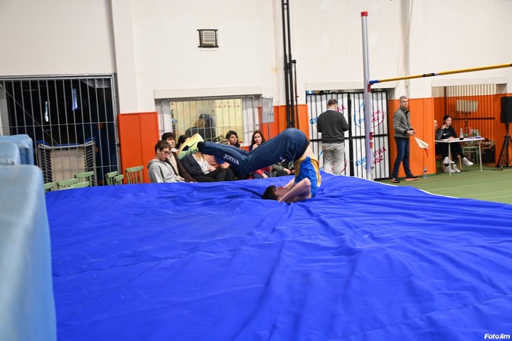 img03385.jpg