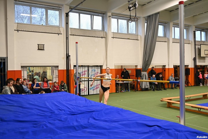 img03566.jpg