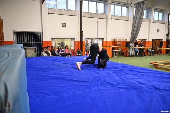 img03589.jpg