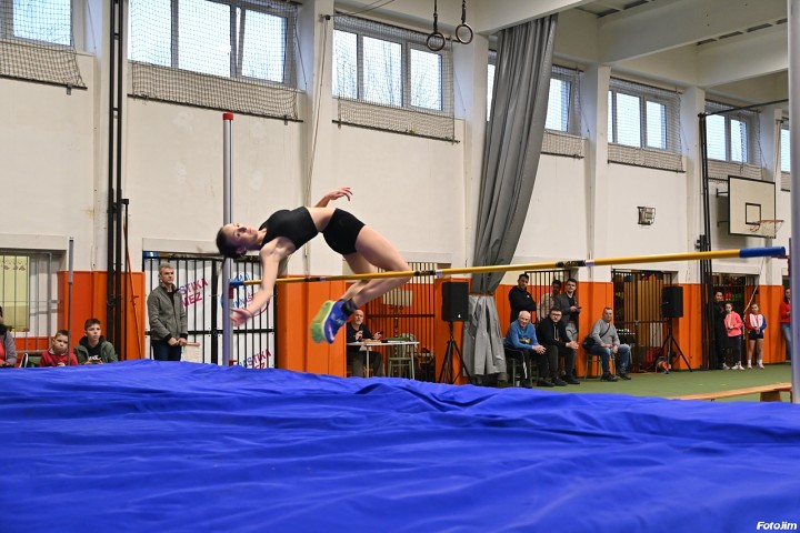 img03608.jpg