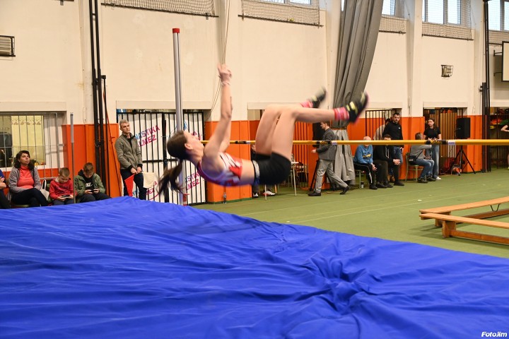 img03633.jpg