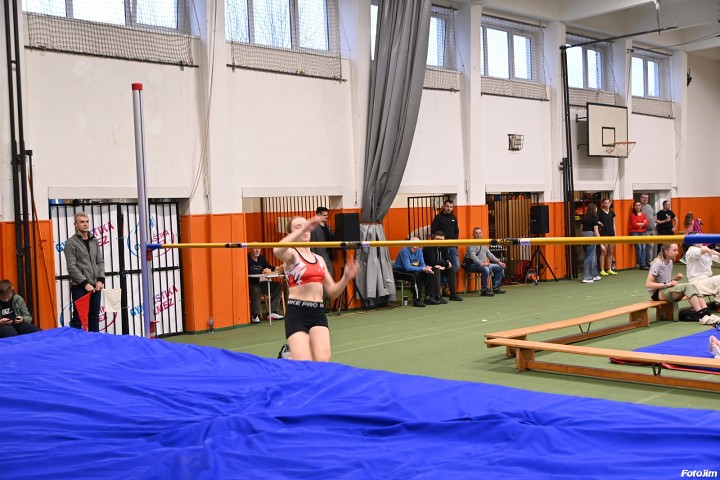 img03637.jpg