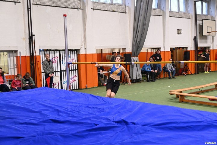 img03643.jpg