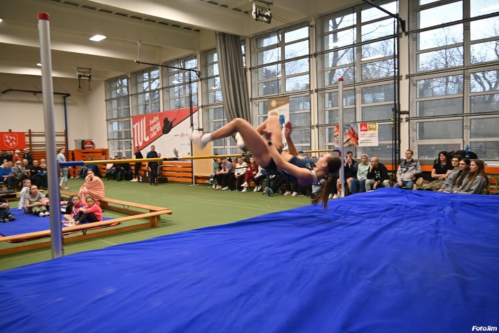 img03688.jpg