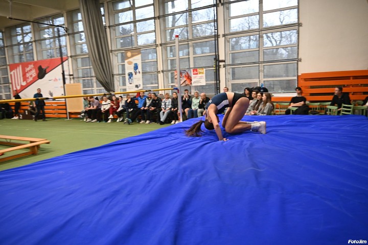 img03689.jpg
