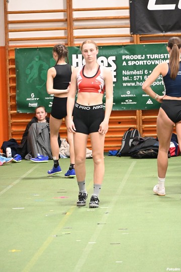 img03708.jpg