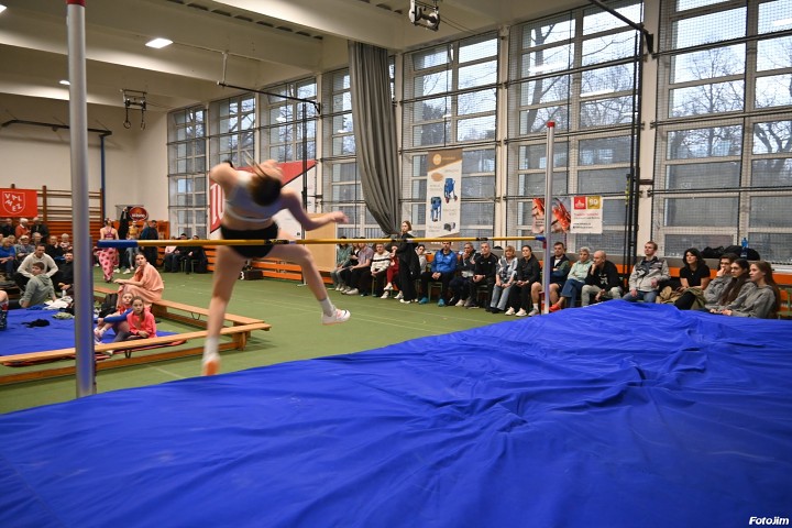 img03729.jpg