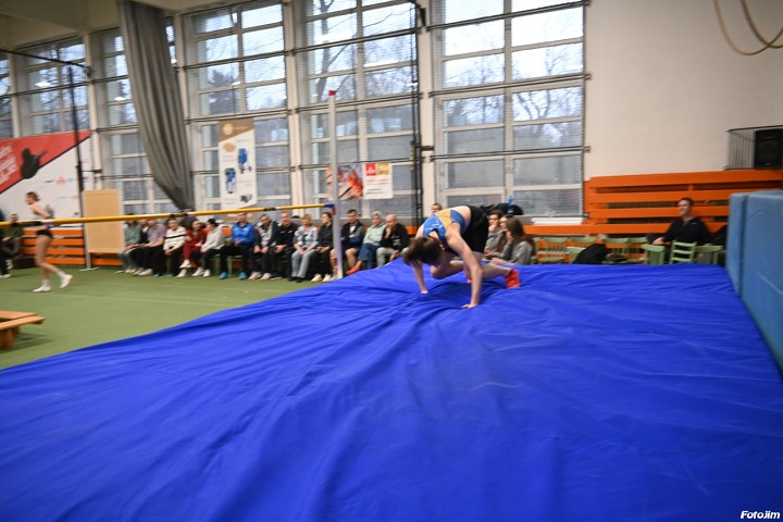 img03738.jpg