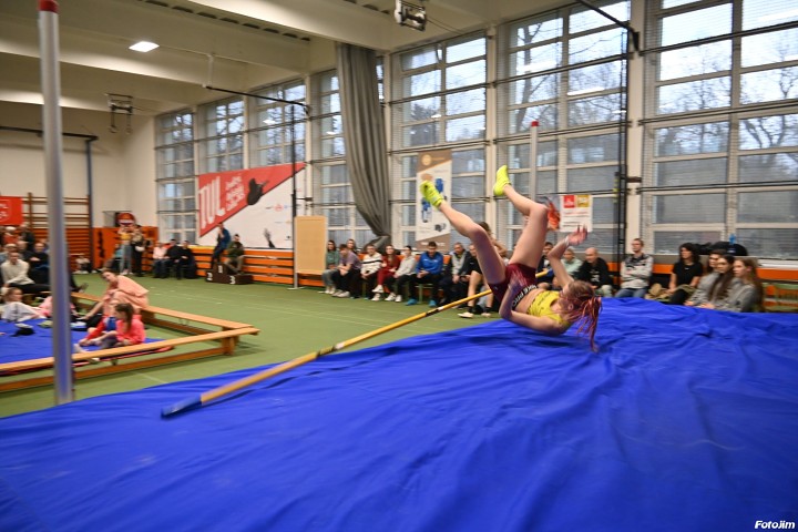 img03750.jpg