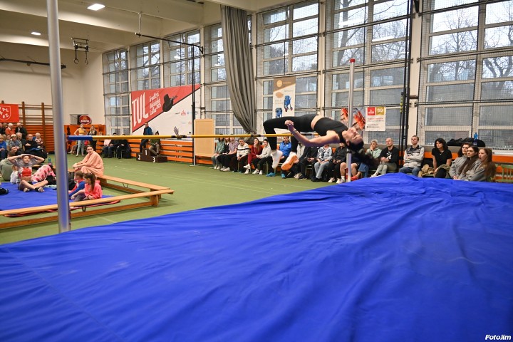 img03754.jpg