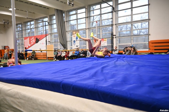 img03770.jpg