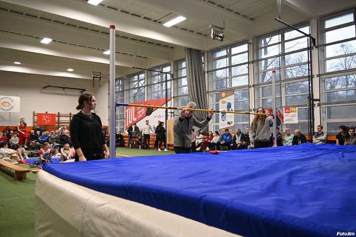 img03777.jpg
