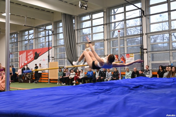 img03798.jpg