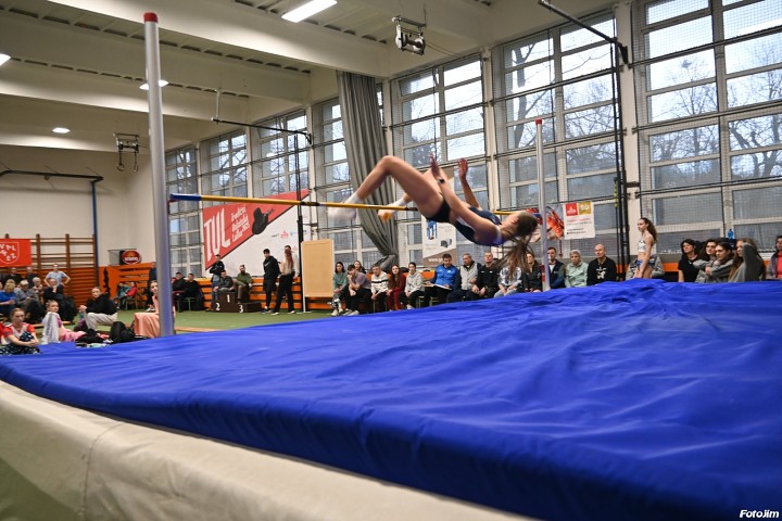 img03816.jpg