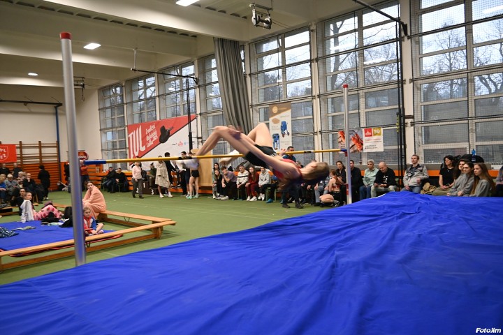 img03824.jpg
