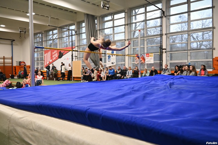 img03834.jpg