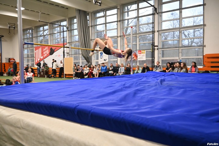img03835.jpg
