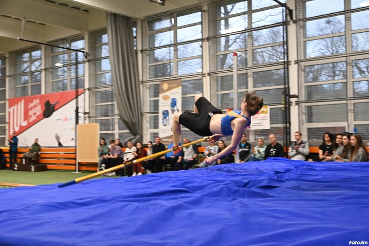 img03924.jpg