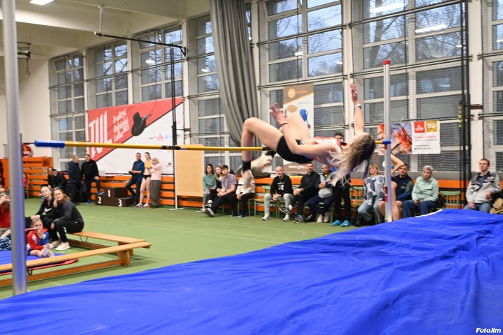 img03930.jpg