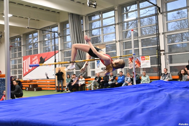 img03943.jpg