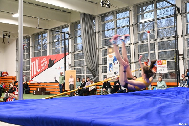 img03964.jpg