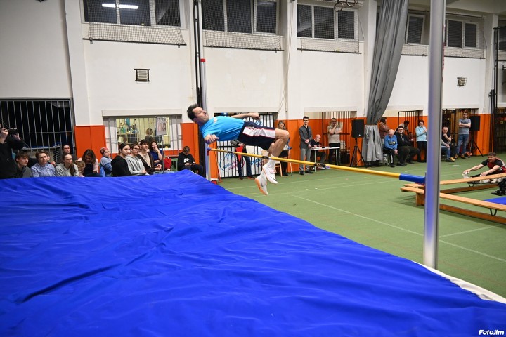 img04046.jpg