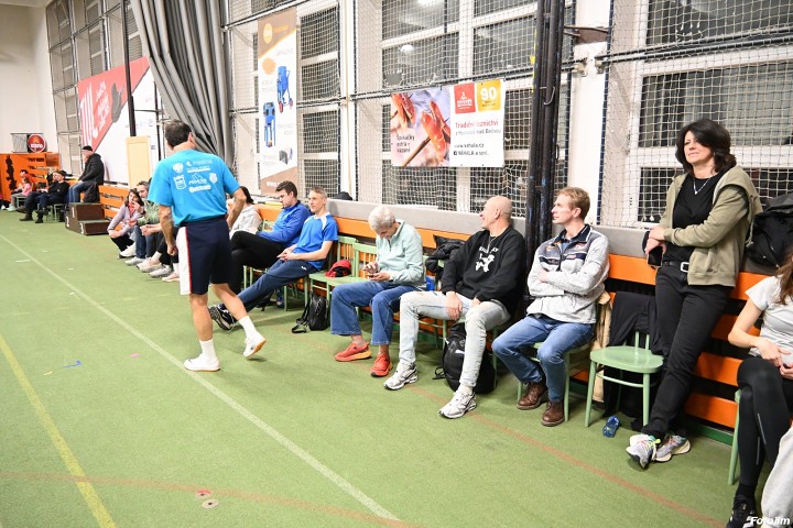img04049.jpg