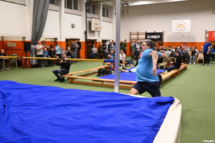 img04057.jpg