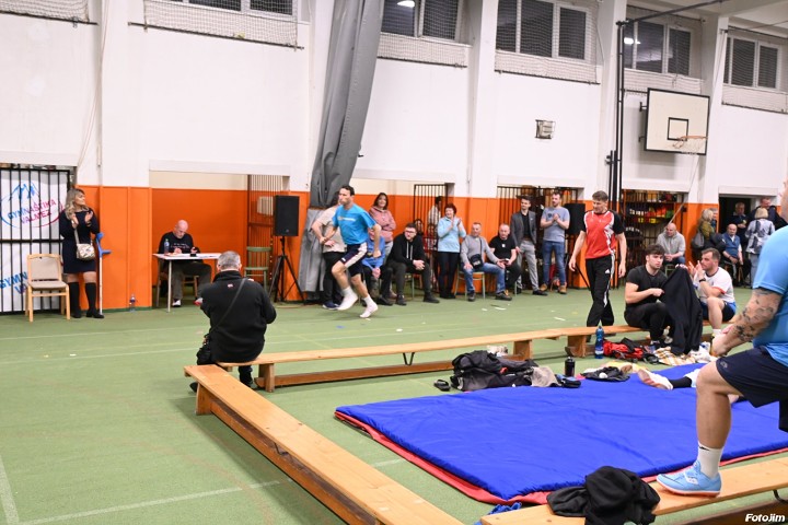 img04067.jpg