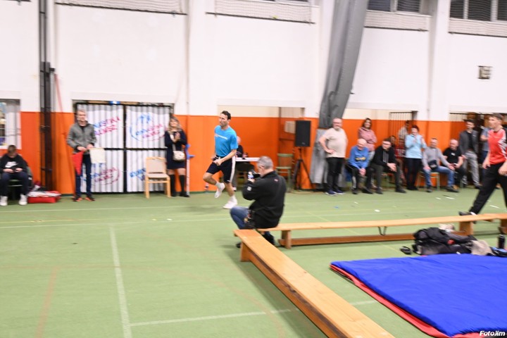 img04070.jpg