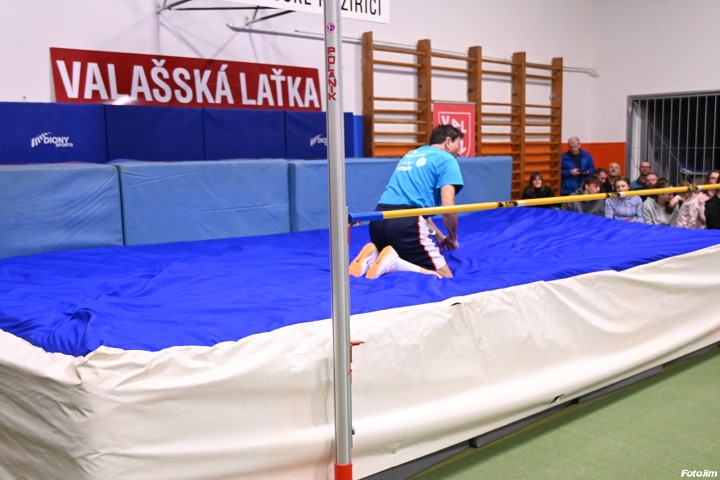 img04084.jpg