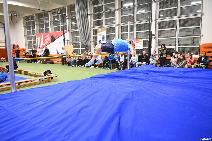 img04153.jpg
