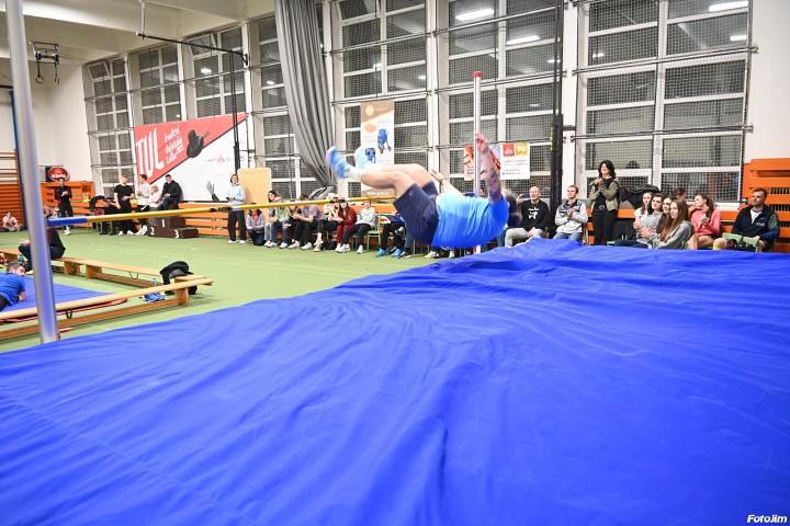 img04154.jpg