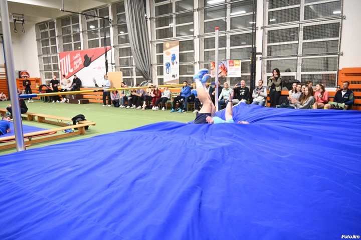 img04155.jpg