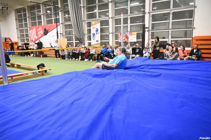 img04158.jpg