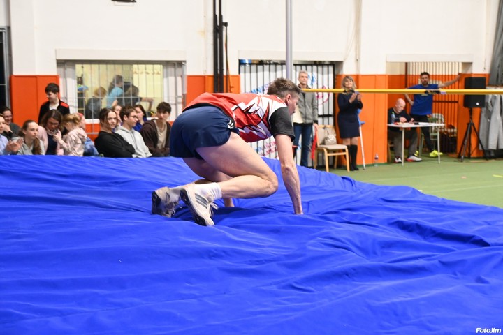 img04196.jpg