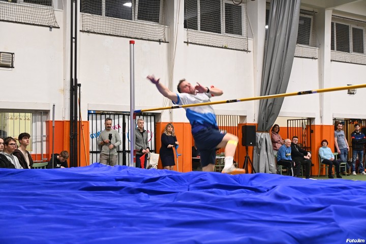 img04239.jpg