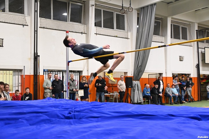 img04375.jpg