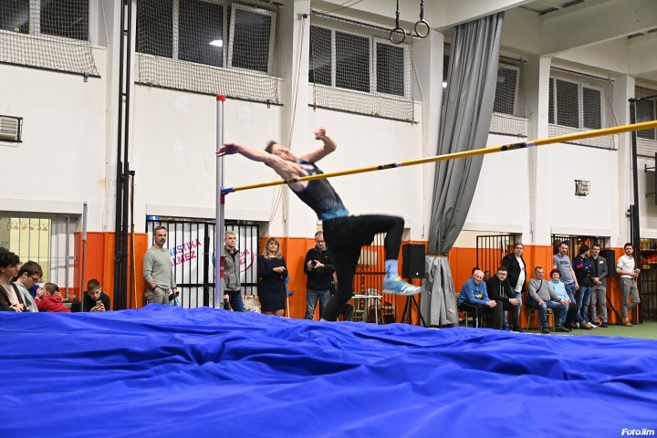 img04383.jpg