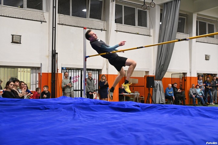 img04394.jpg