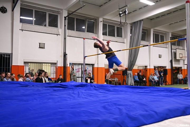 img04395.jpg
