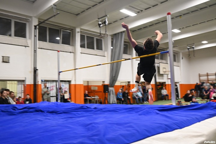 img04406.jpg