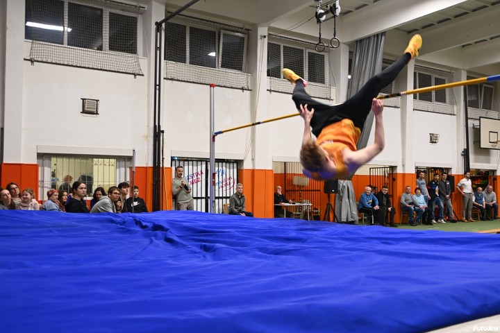 img04435.jpg