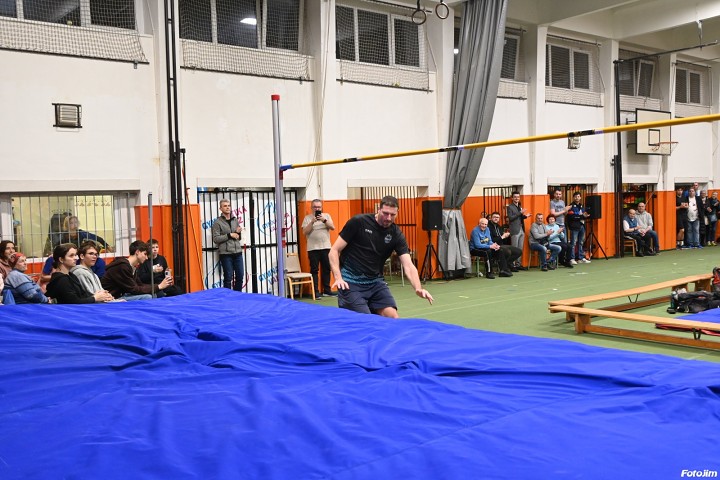 img04467.jpg