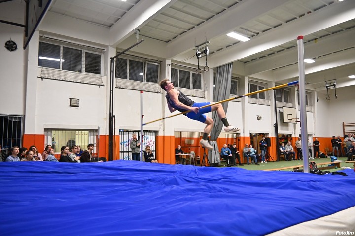img04494.jpg