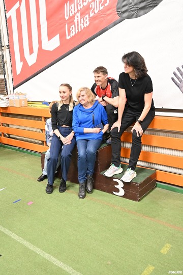 img04528.jpg