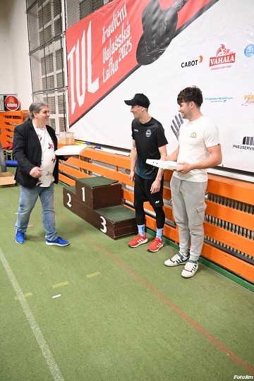 img04569.jpg